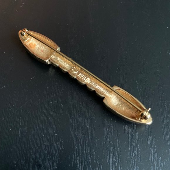 Monet Gold Bar Pin - Picture 4 of 6